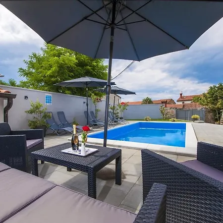 Holiday home Casa Marin